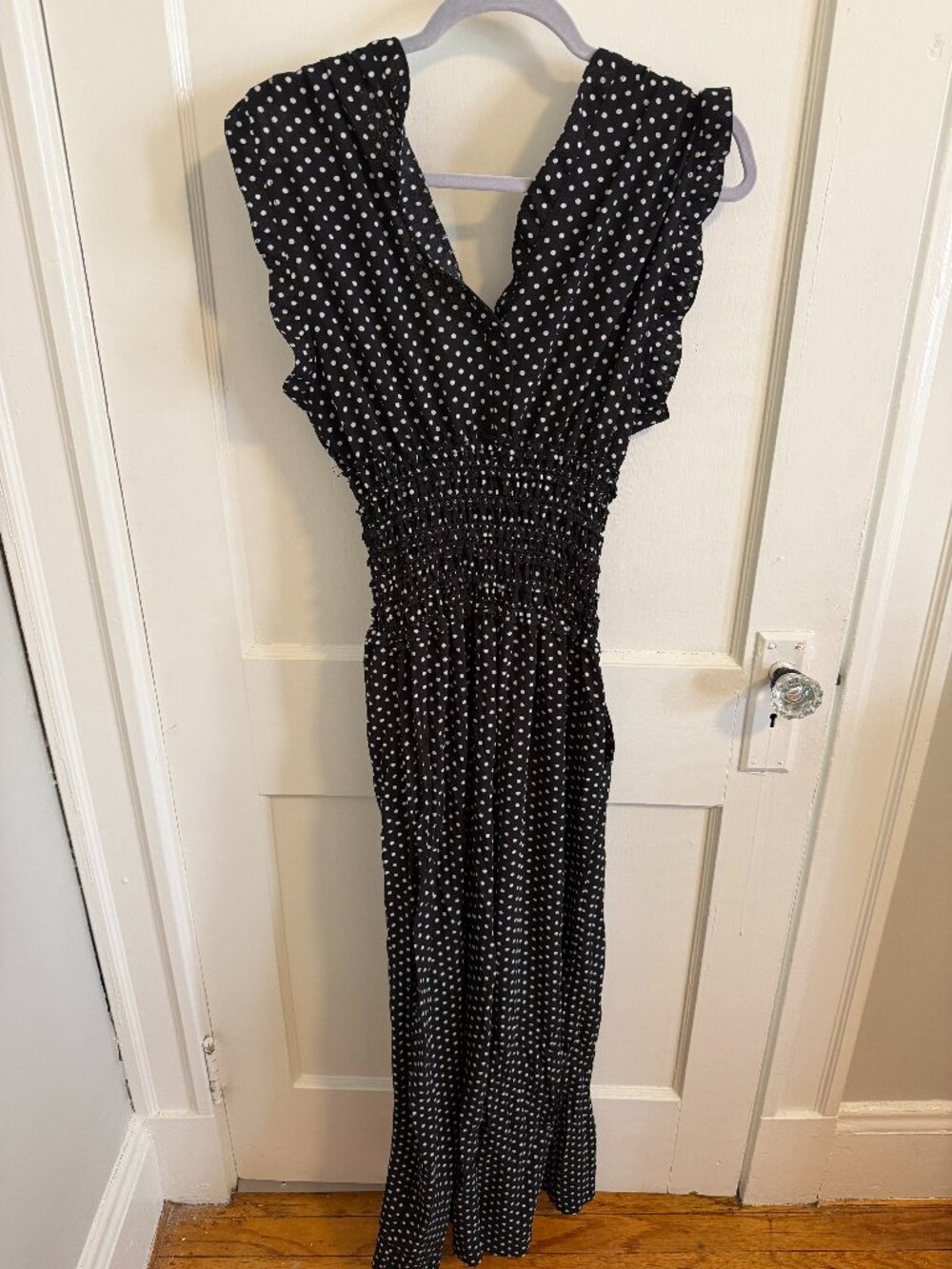 Max Studio Black & White Polka Dot Jumpsuit – Ruffle Sleeve Smocked Waist Wide L